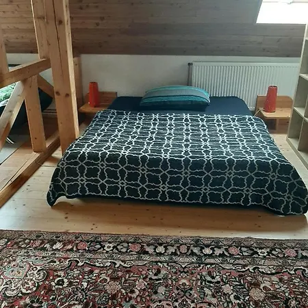 Pod Hradem Holstejn